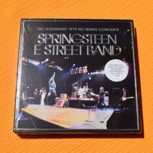 Bruce Springsteen And The E Street Band - The Legendary 1979 No Nukes Concerts (box-set, 2 CD + DVD)