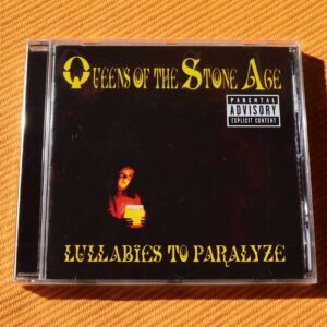 Queens Of The Stone Age - Lullabies To Paralyze