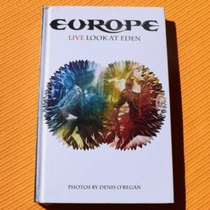Europe - Live Look At Eden (digibook CD + DVD, 140 páginas, mide 21 x 13.3 cm)
